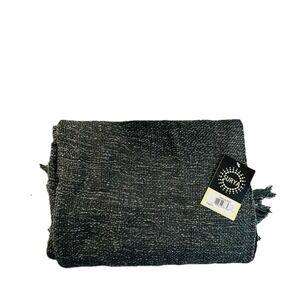 Surya Throw, Size: 50" x 60", Woven 95%‎ acrylic, 5% lurex Color: Charcoal, NWT